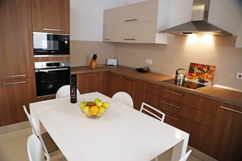 Residencia superior BELS Malta 2