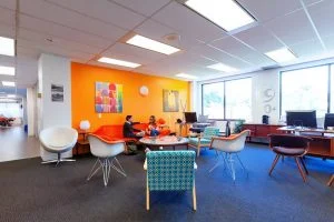 Escuela de inglés en Toronto para mayores de 30 años | EC English Toronto 30+ 10
