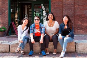 Escuela de inglés en Toronto para mayores de 30 años | EC English Toronto 30+ 9