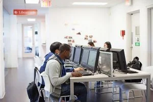 Escuela de inglés en Toronto | EC English Toronto 13