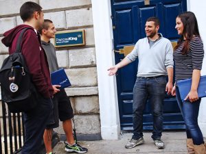 Escuela de inglés en Dublín | Frances King School of English Dublin 3