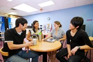 Escuela de inglés en Victoria | Global Village Victoria 2
