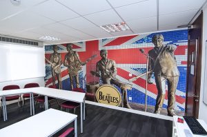 Escuela de inglés en Liverpool | NCG Liverpool New College Group 14