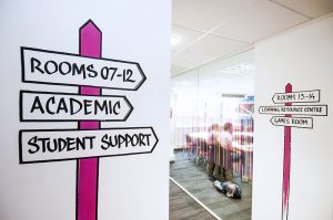 Escuela de inglés en Liverpool | NCG Liverpool New College Group 19