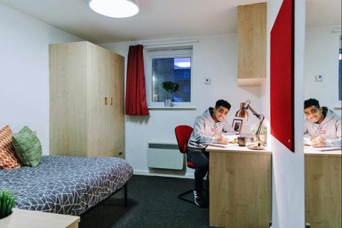 Residencia Residential Hall 5