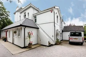Escuela de inglés en Torquay | TIS Torquay International School 12