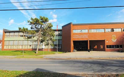 Colegio público Cornwall Collegiate Vocational School en Cornwall, Ontario