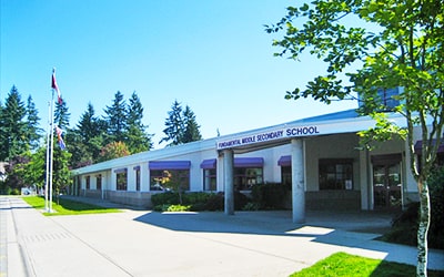 Colegio público Langley Fundamental Middle and Secondary School en Langley, British Columbia