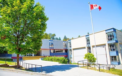 Colegio público Port Moody Secondary School en Port Moody, British Columbia