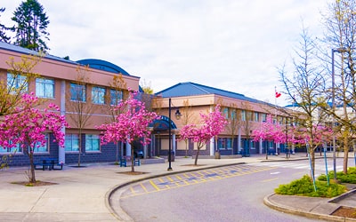 Colegio público Riverside Secondary School en Port Coquitlam, British Columbia