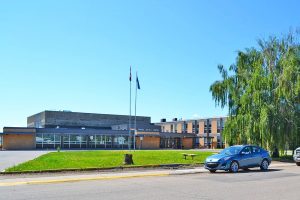 Estudiar un curso académico en colegios públicos de Golden Hills School Division, Alberta