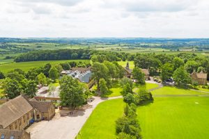 Internado año escolar Kingham Hill School en Inglaterra