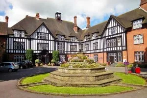 Internado para chicas Queenswood School en Inglaterra