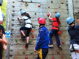 Campamento multiaventura en Inglaterra para niños y adolescentes 3