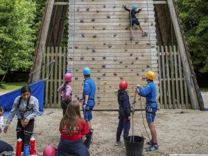 Campamento multiaventura de inglés para niños y jóvenes en Inglaterra 17