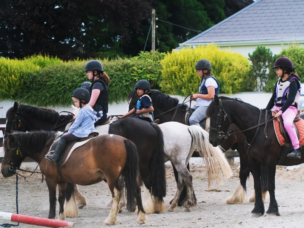Campamentos con niños irlandeses para niños y jóvenes en Irlanda en familia 7