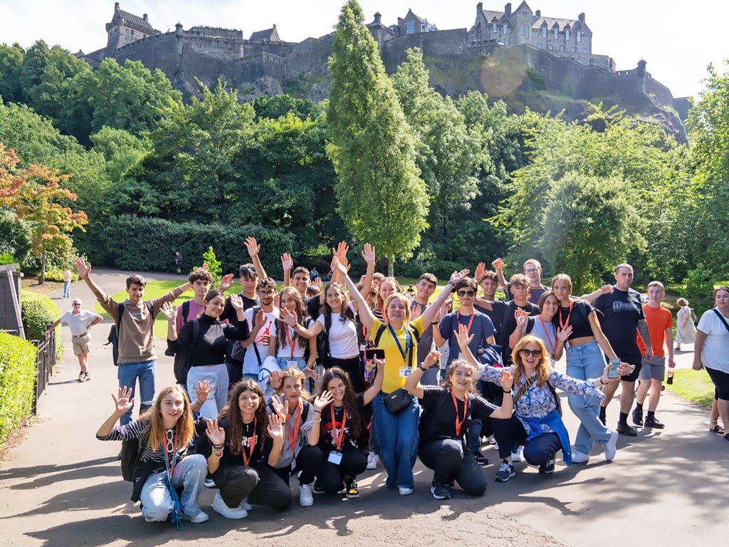 Campamento de verano en Edimburgo para niños y adolescentes 1
