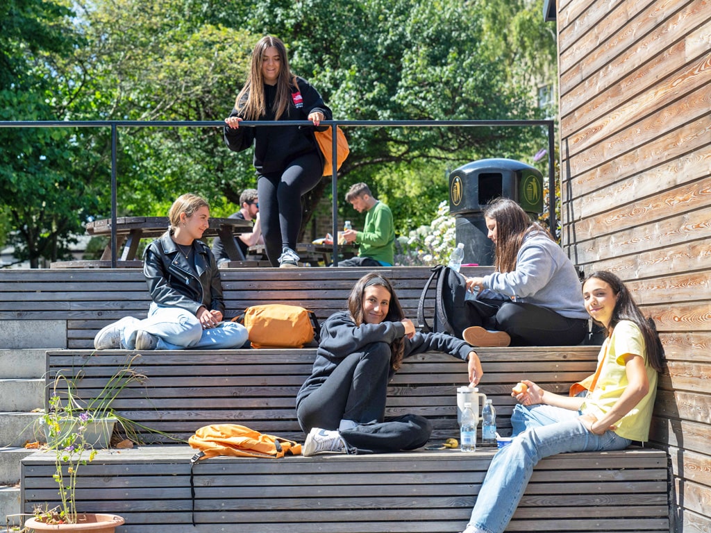 Campamento de verano en Edimburgo para niños y adolescentes 3