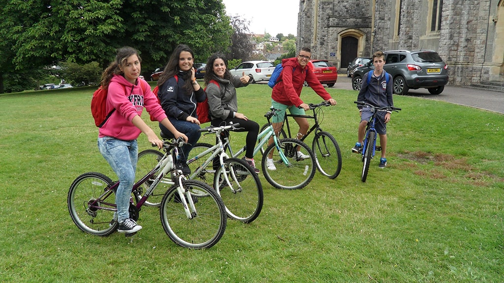 Curso de verano 4 to 1 de inglés en Exmouth 11