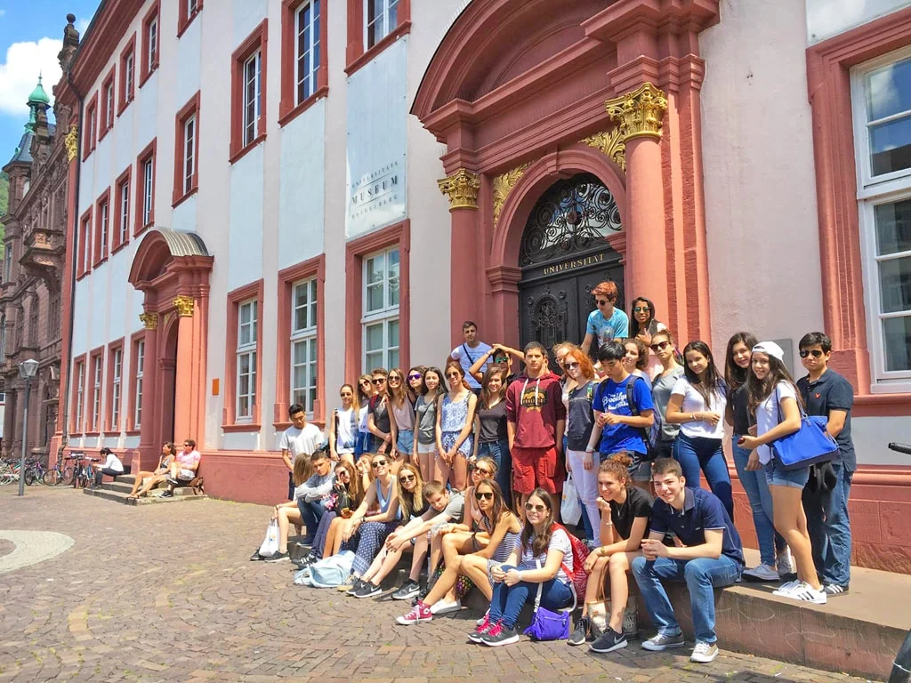 Campamento de verano en Frankfurt, Alemania 17