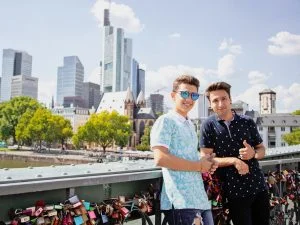 Campamento de verano en Frankfurt, Alemania 4