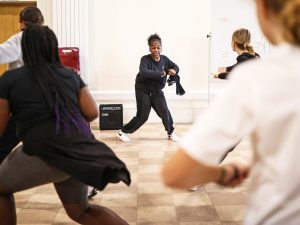 Campamento de verano de inglés y baile en Inglaterra de Nike 20