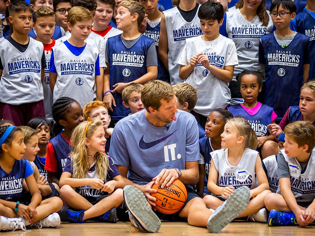 Campamento de inglés y baloncesto Dallas Mavericks 1