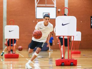 Campamento de verano de inglés y baloncesto en Inglaterra de Nike 1