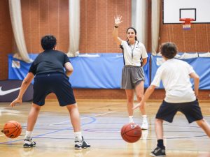 Campamento de verano de inglés y baloncesto en Inglaterra de Nike 14