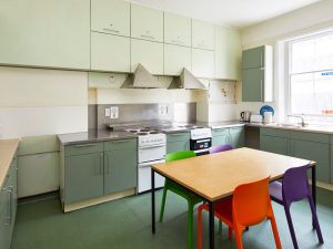 Campamento de verano de inglés y cómic en Londres, Inglaterra 16