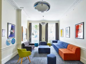 Campamento de verano de inglés y cómic en Londres, Inglaterra 8