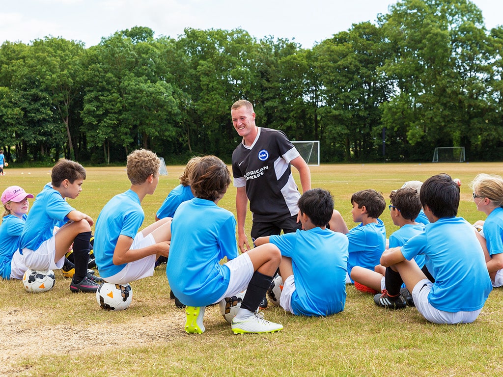 Campamento de verano de inglés y fútbol del Brighton FC 9