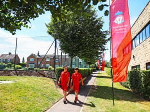 Campamento de fútbol del Liverpool FC 16