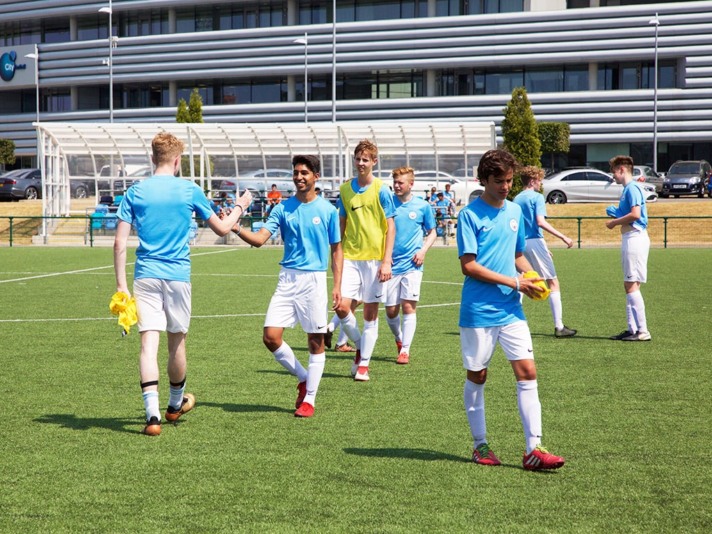 Campamento de verano de inglés y fútbol del Manchester City FC 3