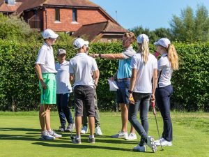 Campamento de verano de inglés y golf en Inglaterra de Nike 6