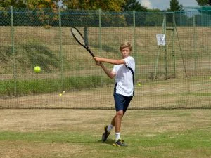 Campamento de verano de inglés y tenis de Nike en Inglaterra 18