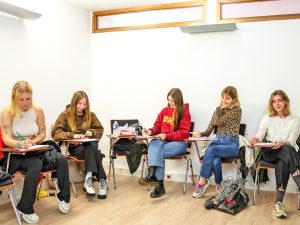 Curso de francés para adolescentes en París 7