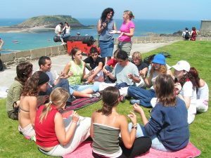 Campamento de verano de francés y vela o equitación en Saint-Malo, Francia 1