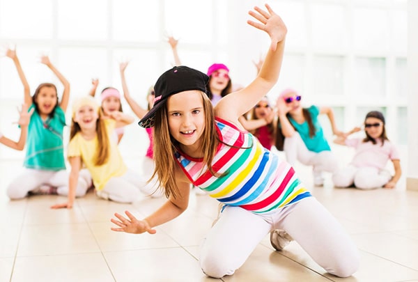 Campamentos de verano de música, canto, danza o teatro para niños y adolescentes