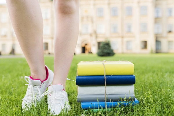 Cursos intensivos de verano para niños y adolescentes